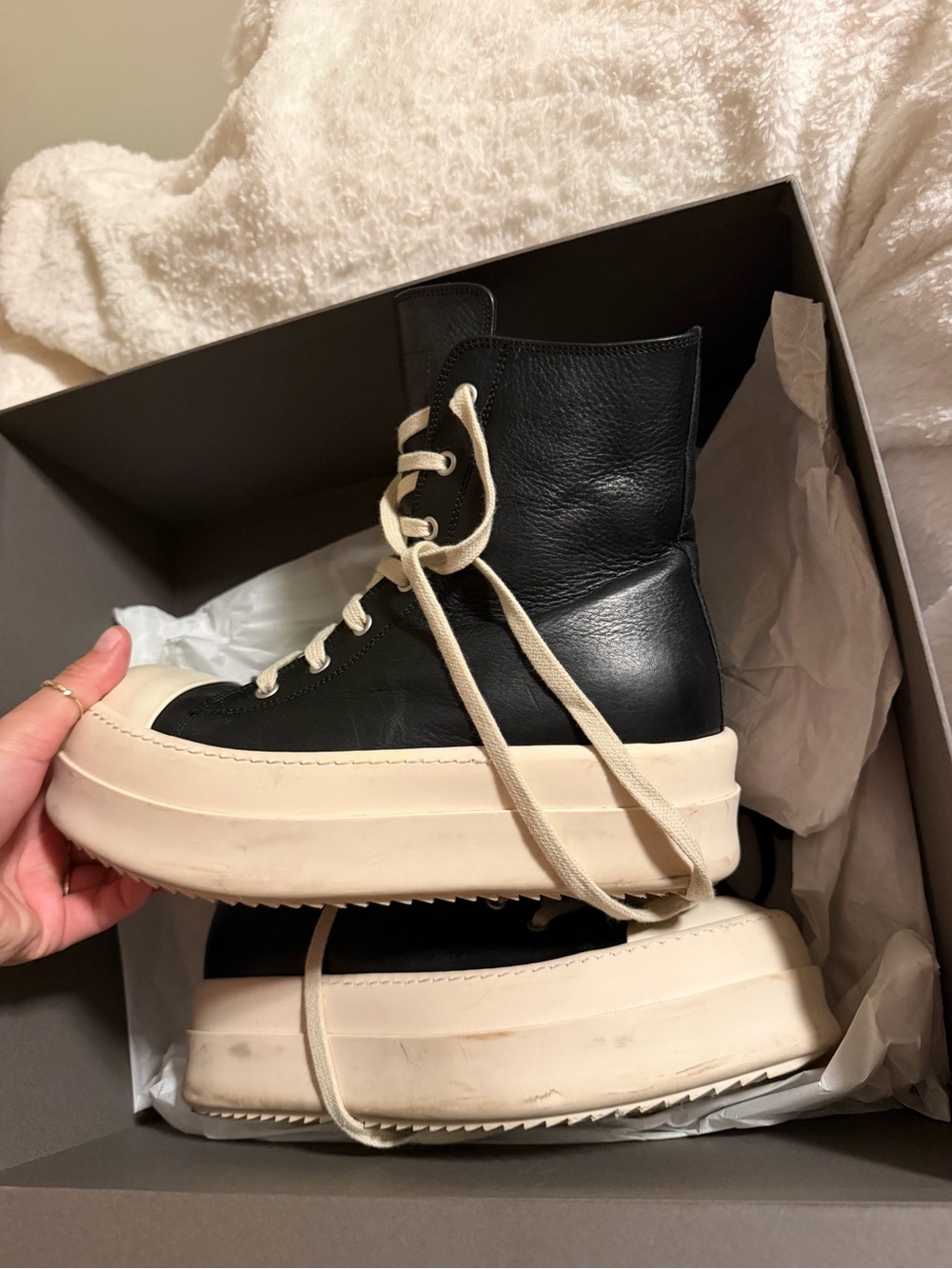 Rick owens Women's High-Top Platform Lace-Up Sneakers - Black and Cream